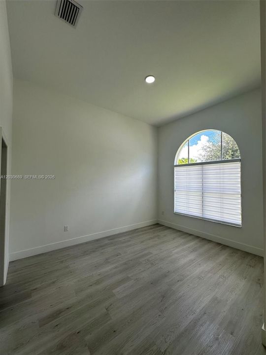En Renta: $4,000 (3 camas, 2 baños, 1868 Pies cuadrados)