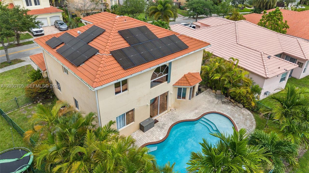 For Sale: $599,000 (4 beds, 2 baths, 2052 Square Feet)