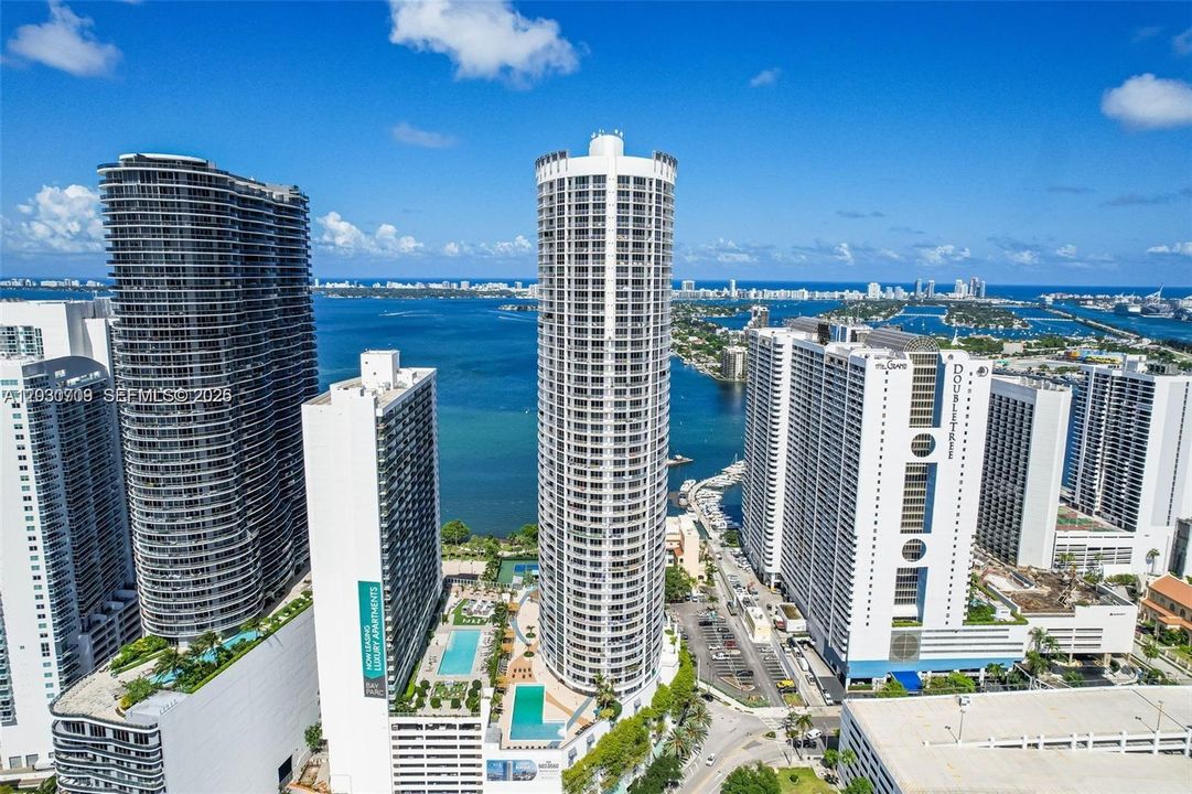 For Sale: $260,000 (0 beds, 1 baths, 401 Square Feet)