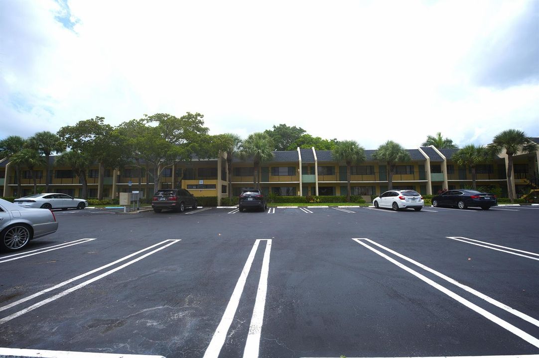 1617 building