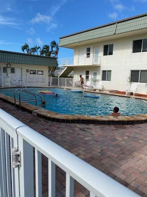 pool 1