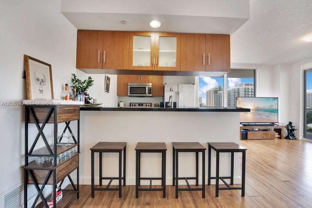 En Renta: $4,300 (3 camas, 2 baños, 1146 Pies cuadrados)