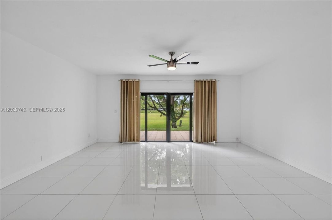 For Rent: $3,850 (3 beds, 3 baths, 1780 Square Feet)