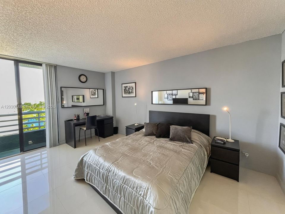 En Renta: $2,500 (1 camas, 2 baños, 910 Pies cuadrados)