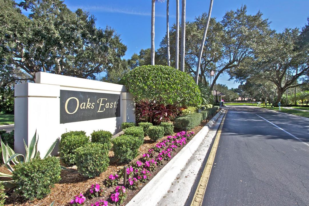 Oaks East