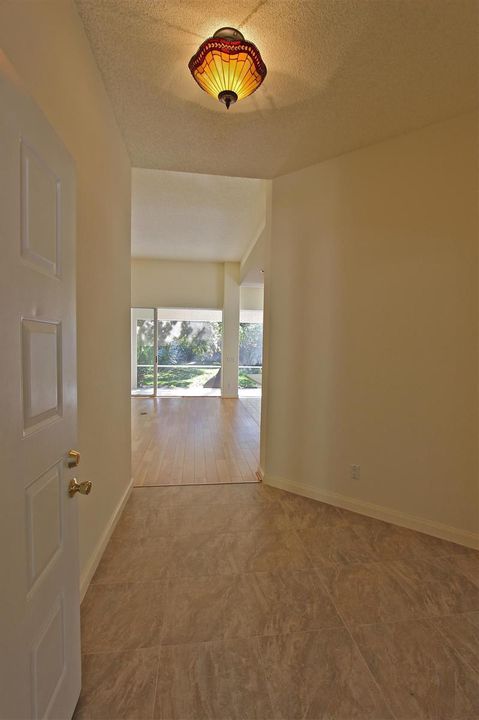 FOYER