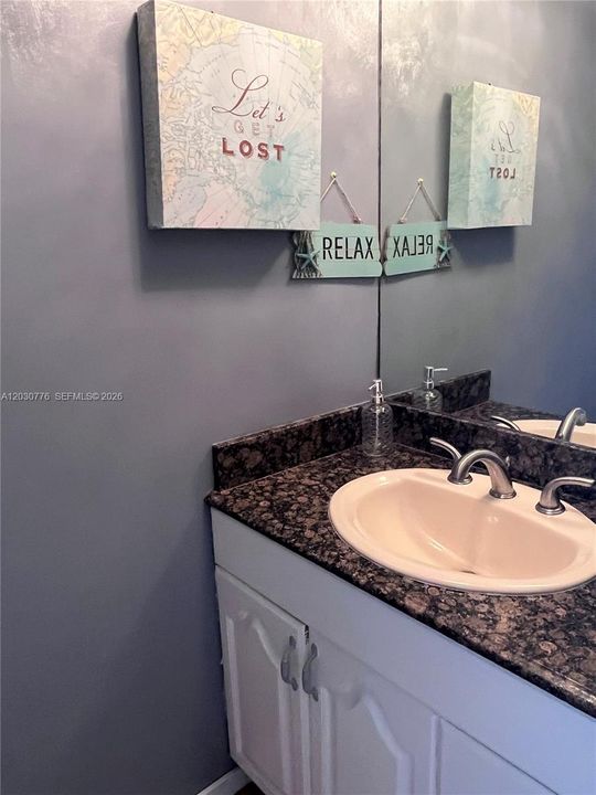 For Rent: $2,750 (1 beds, 1 baths, 602 Square Feet)