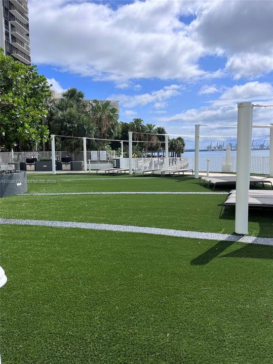 For Rent: $2,750 (1 beds, 1 baths, 602 Square Feet)