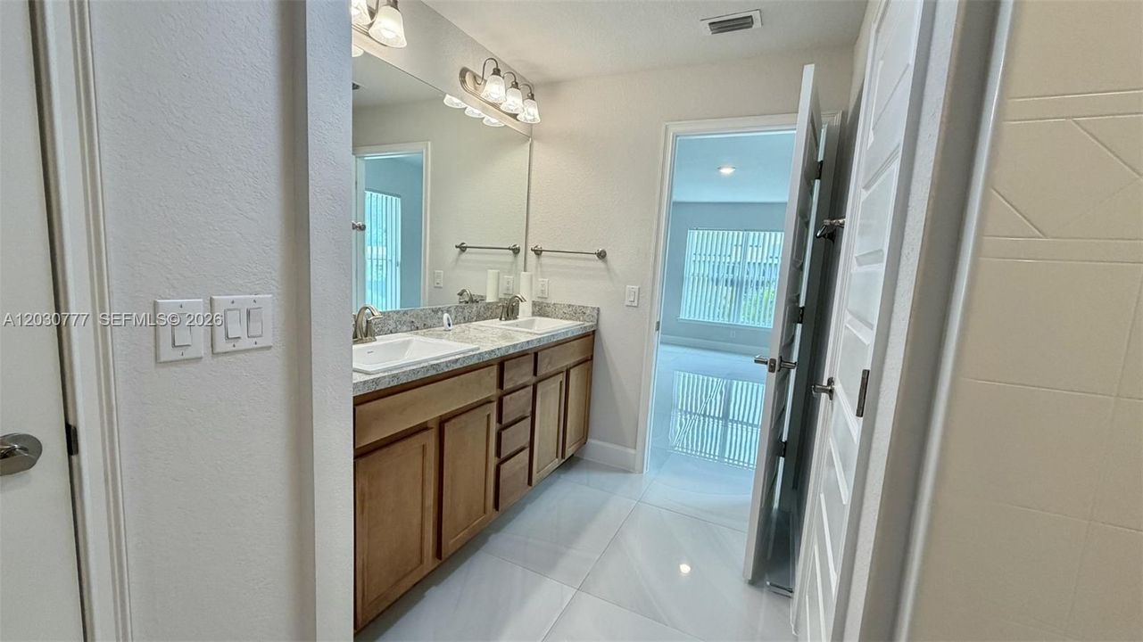 For Sale: $369,900 (4 beds, 2 baths, 2335 Square Feet)