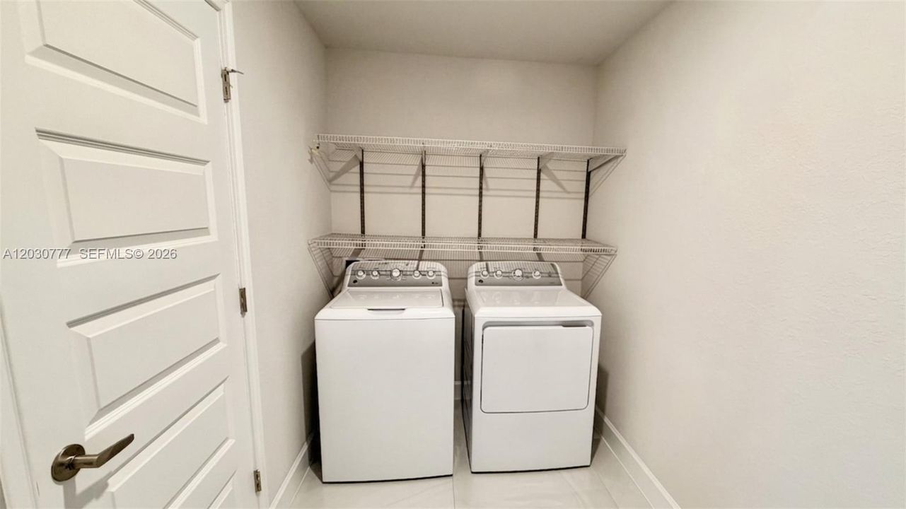 For Sale: $369,900 (4 beds, 2 baths, 2335 Square Feet)