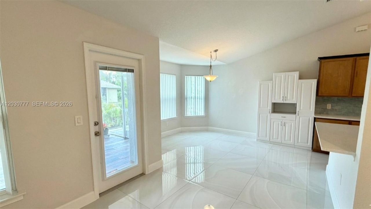For Sale: $369,900 (4 beds, 2 baths, 2335 Square Feet)