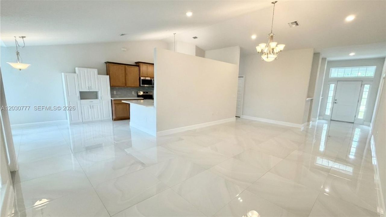 For Sale: $369,900 (4 beds, 2 baths, 2335 Square Feet)