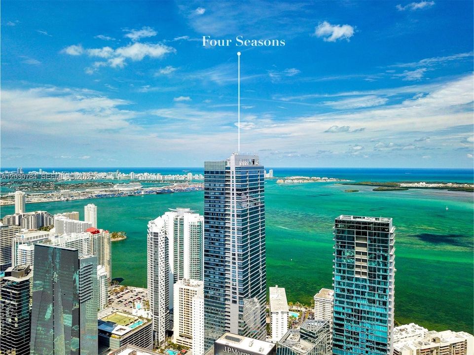 Recently Rented: $30,000 (2 beds, 2 baths, 2139 Square Feet)