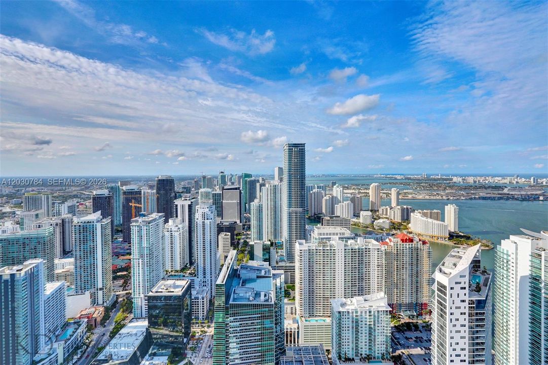 Recently Rented: $30,000 (2 beds, 2 baths, 2139 Square Feet)