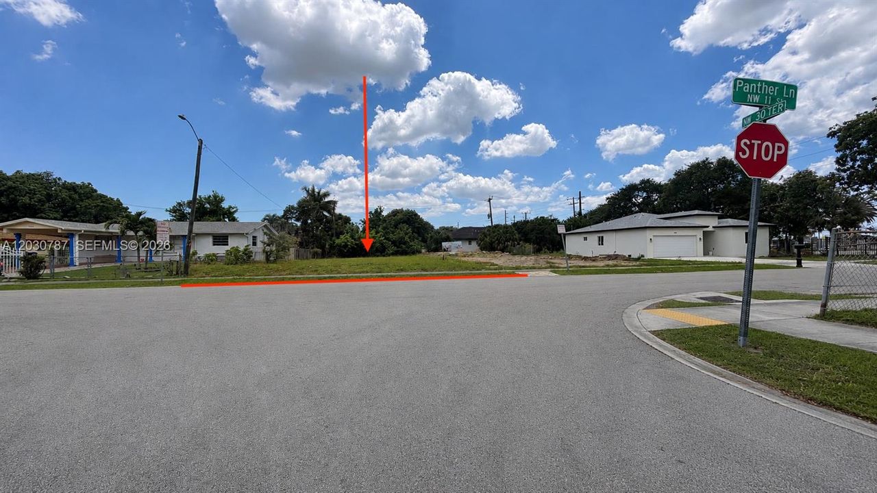 En Venta: $219,000 (0.19 acres)