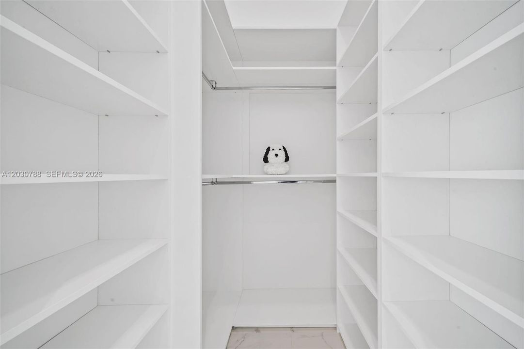 En Renta: $39,000 (5 camas, 6 baños, 5036 Pies cuadrados)