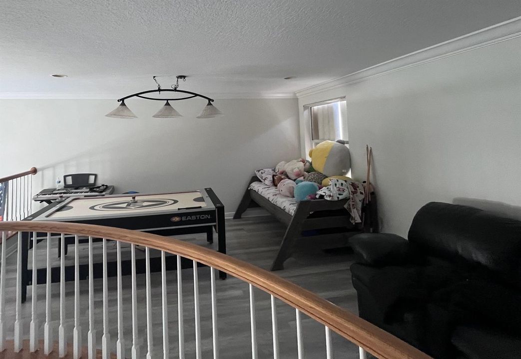 Loft 1
