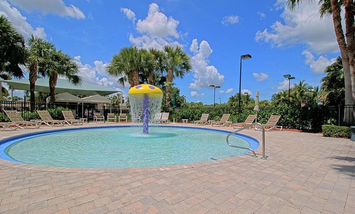 clubhouse Kids Pool