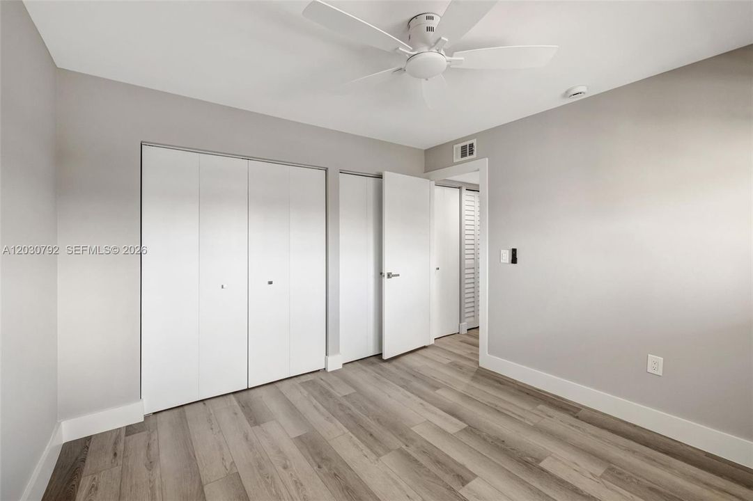 For Sale: $176,500 (2 beds, 2 baths, 970 Square Feet)
