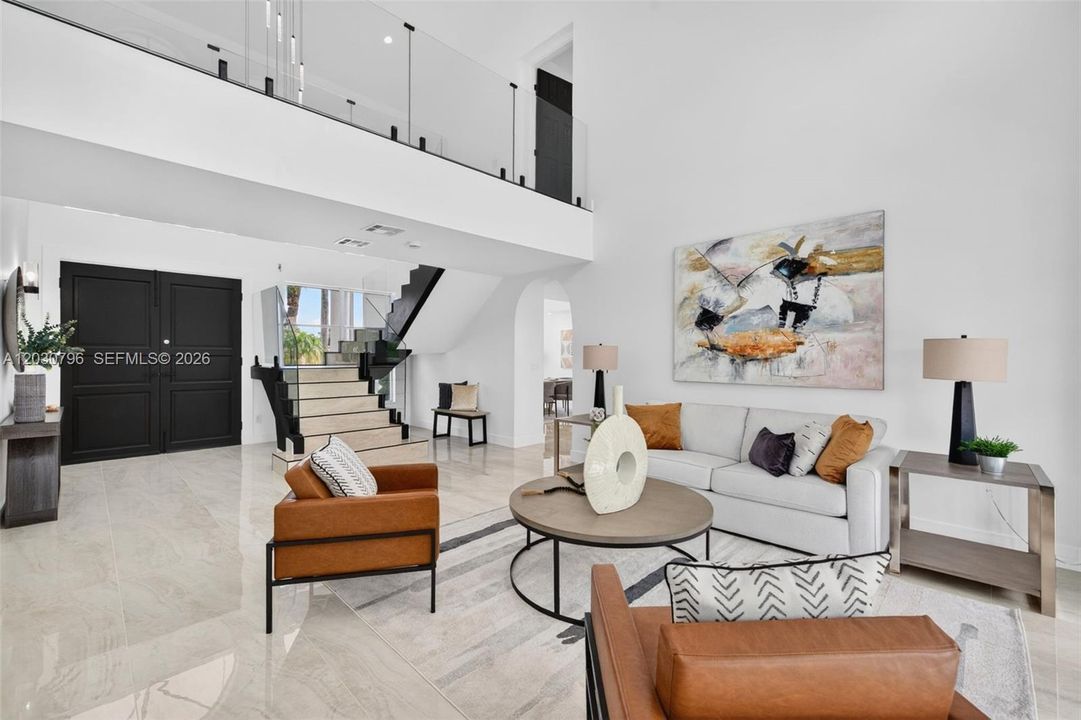 For Sale: $2,399,999 (6 beds, 5 baths, 3930 Square Feet)