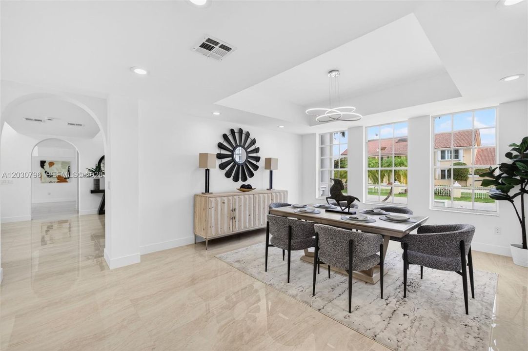 For Sale: $2,399,999 (6 beds, 5 baths, 3930 Square Feet)