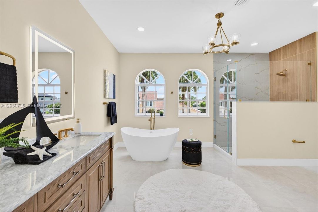 For Sale: $2,399,999 (6 beds, 5 baths, 3930 Square Feet)