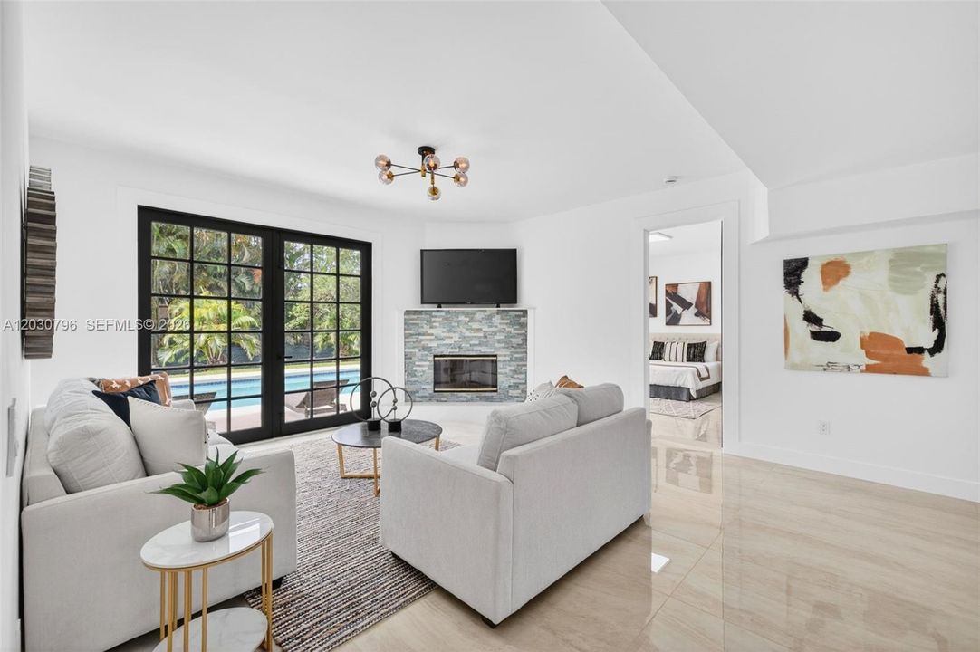 For Sale: $2,399,999 (6 beds, 5 baths, 3930 Square Feet)