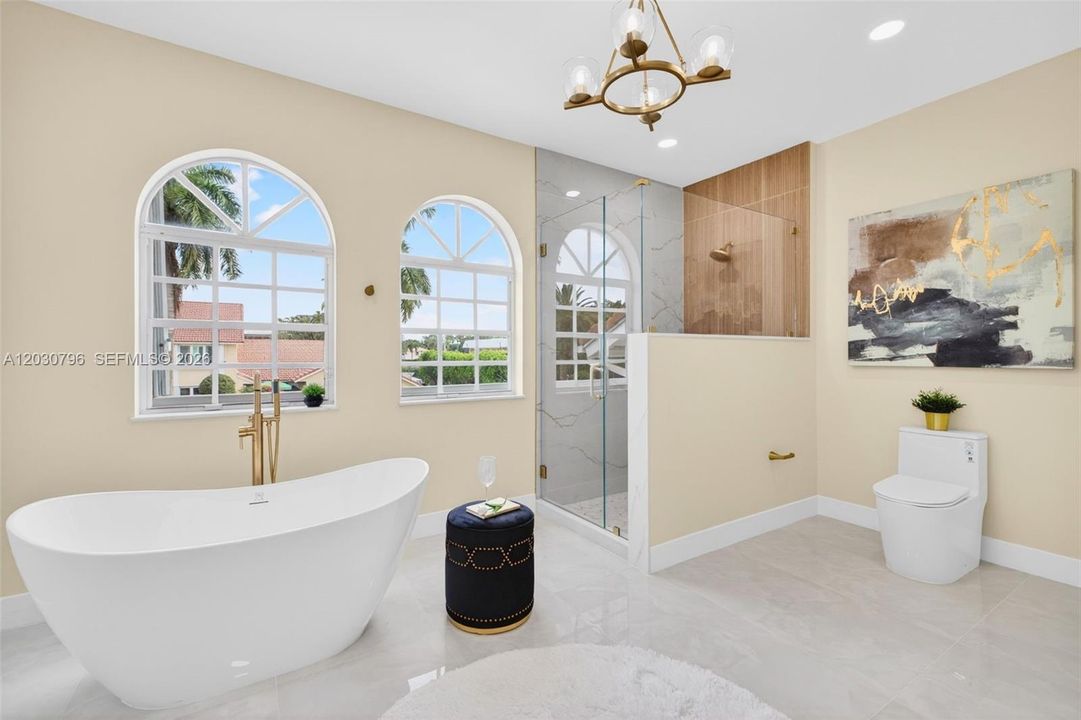 For Sale: $2,399,999 (6 beds, 5 baths, 3930 Square Feet)