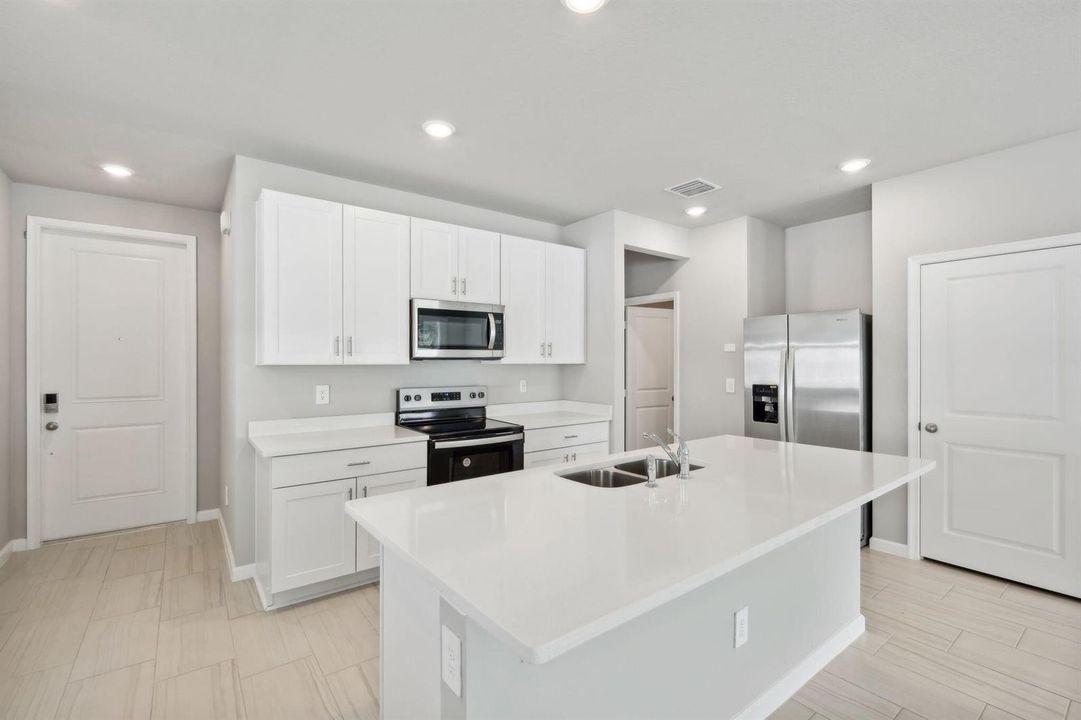 8-web-or-mls-South Florida - Tidewater -