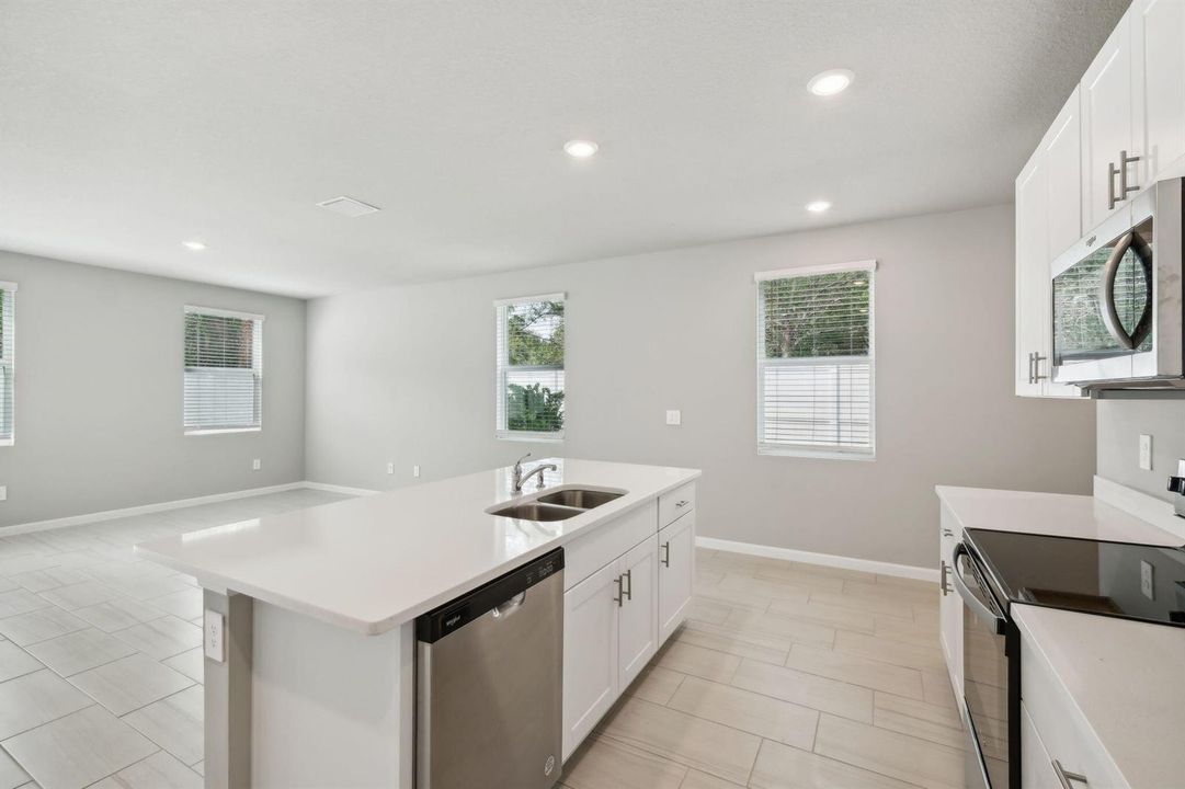 11-web-or-mls-South Florida - Tidewater
