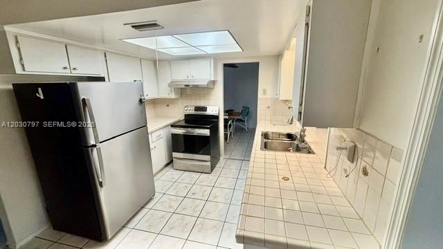 Activo con contrato: $329,000 (2 camas, 2 baños, 1581 Pies cuadrados)