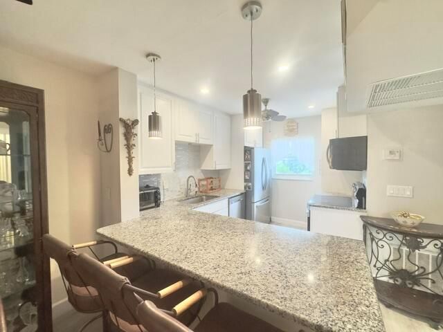 Open Kitchen