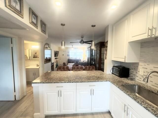 Open Kitchen