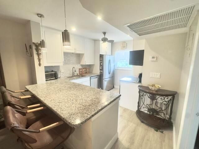 Open Kitchen