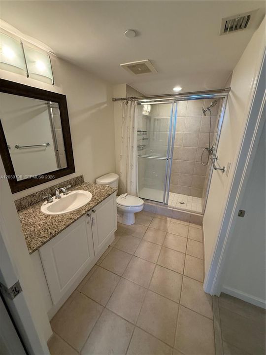 For Rent: $2,990 (2 beds, 2 baths, 1175 Square Feet)