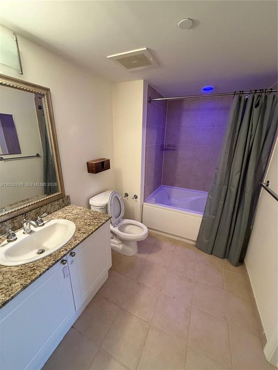 For Rent: $2,990 (2 beds, 2 baths, 1175 Square Feet)