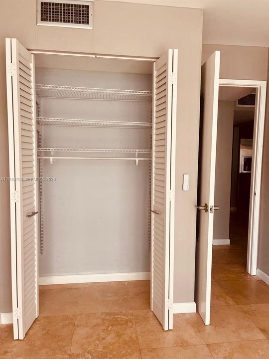 For Rent: $3,100 (2 beds, 2 baths, 990 Square Feet)