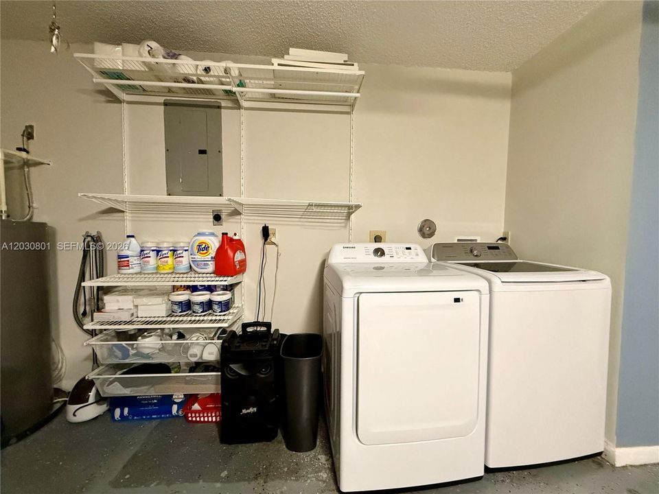 В аренду: $3,650 (3 спален, 2 ванн, 1555 Квадратных фут)