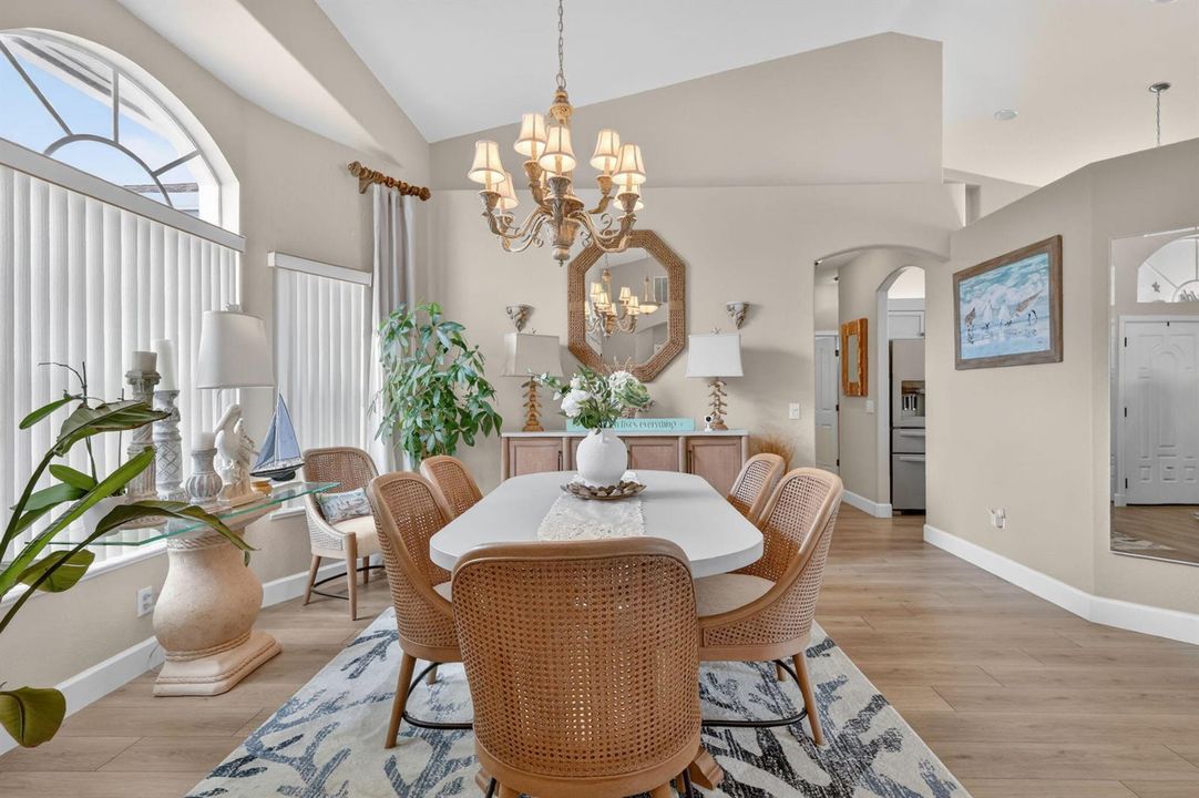 Formal Dining