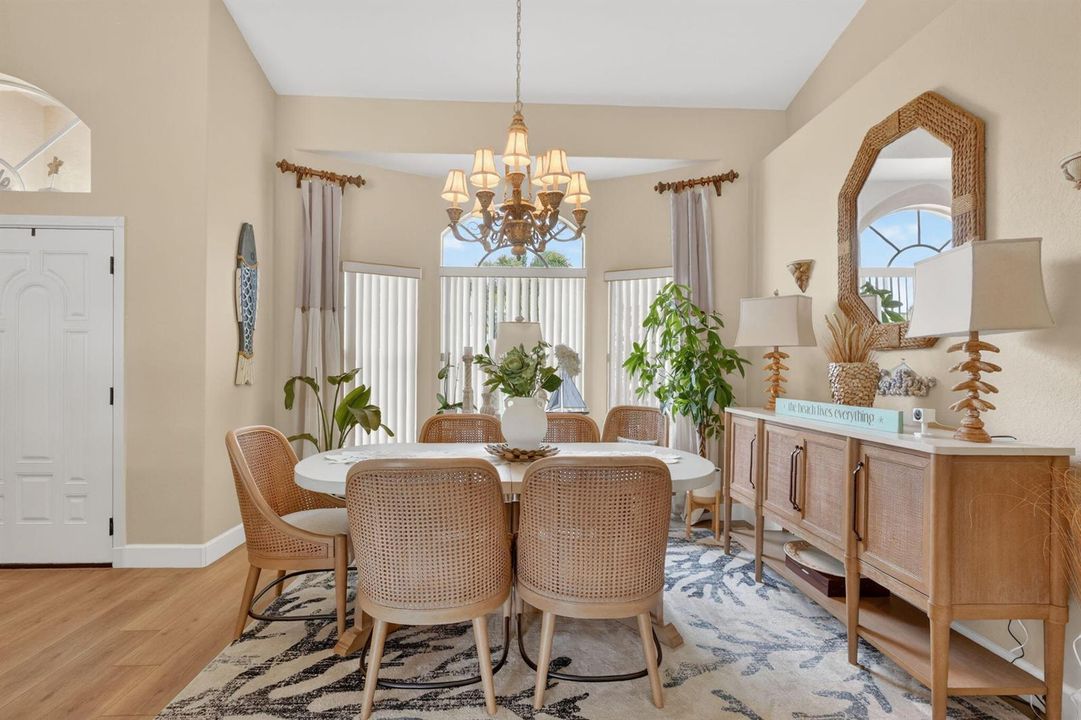 Formal Dining