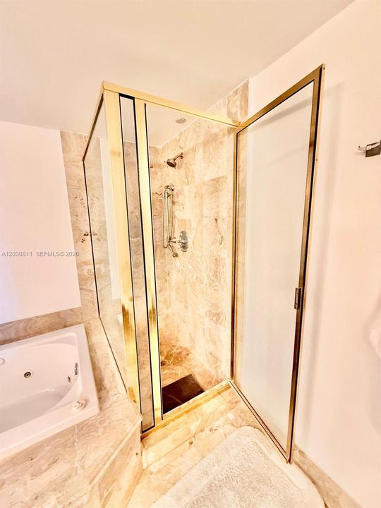 For Rent: $5,300 (2 beds, 2 baths, 1500 Square Feet)