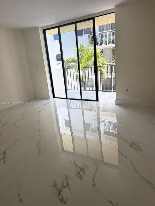 For Rent: $3,200 (2 beds, 2 baths, 875 Square Feet)
