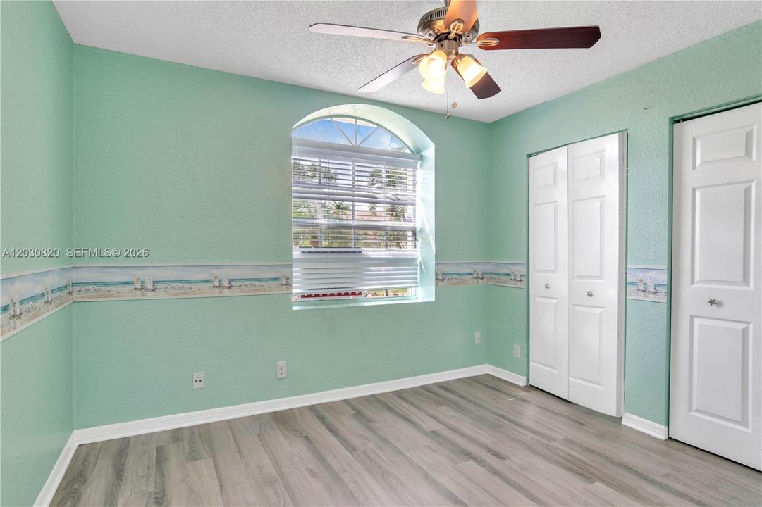For Sale: $625,000 (3 beds, 2 baths, 1520 Square Feet)