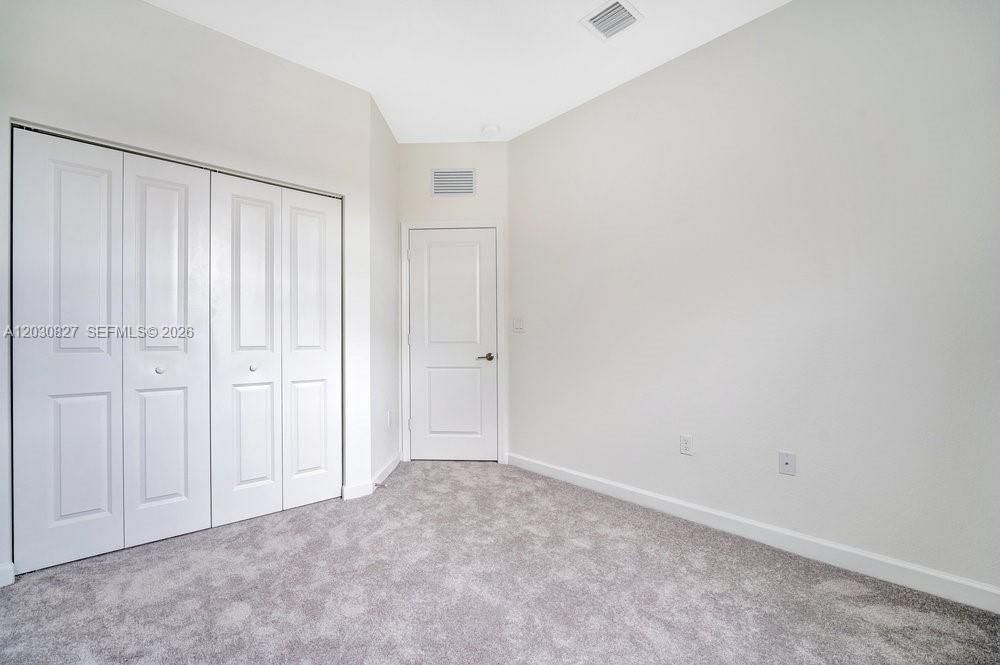 For Rent: $2,900 (3 beds, 2 baths, 1331 Square Feet)