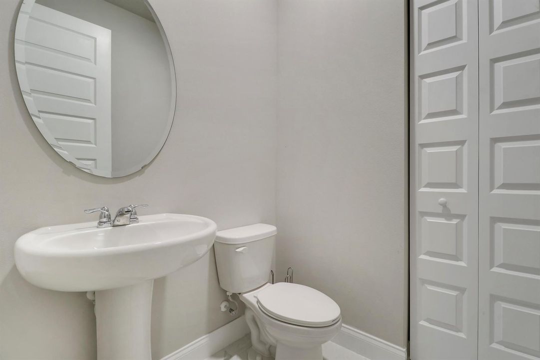 Half bathroom | Flex