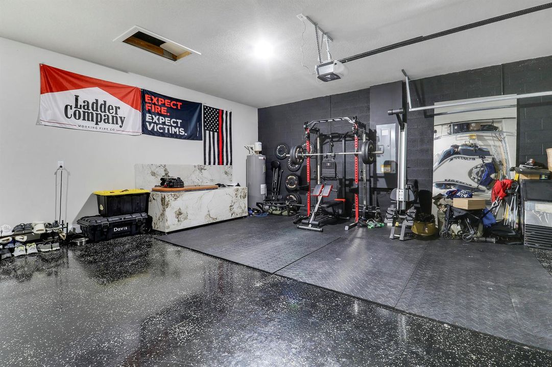3 Car Garage