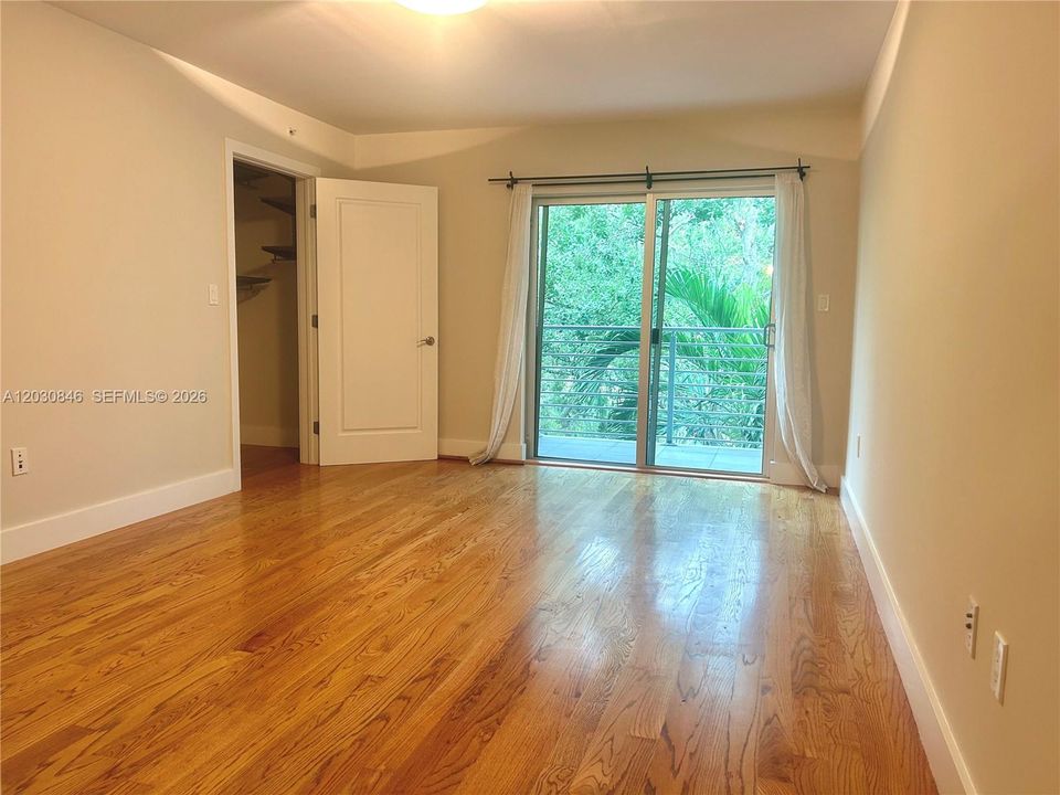 En Renta: $3,100 (3 camas, 3 baños, 1325 Pies cuadrados)