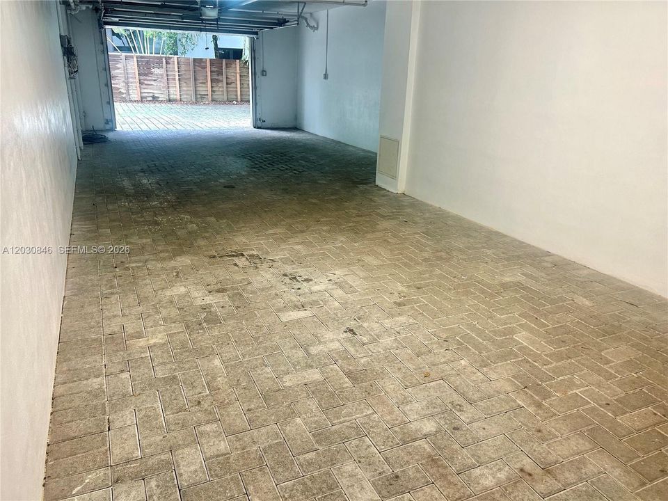 En Renta: $3,100 (3 camas, 3 baños, 1325 Pies cuadrados)