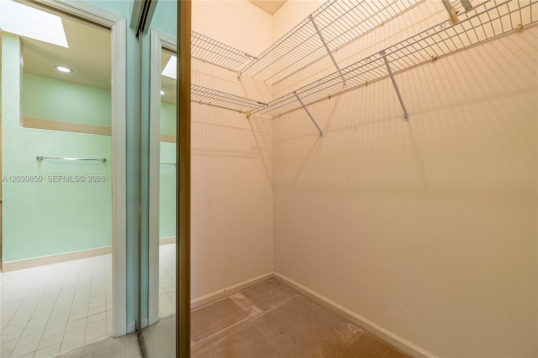 Right Walk-in Closet