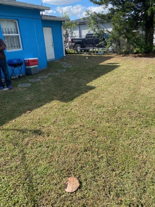 BIG YARD 14291